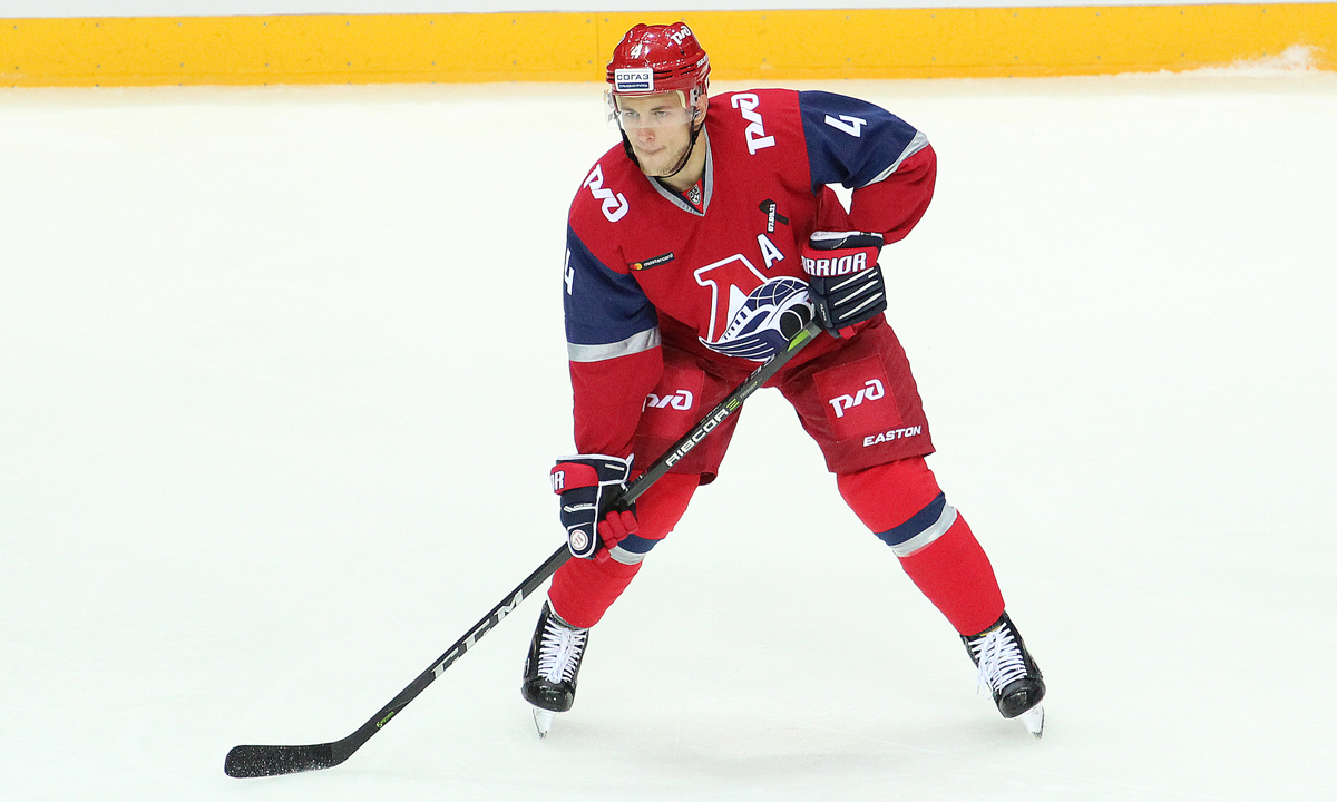 Александр Елесин перешел из «Локомотива» в «Калгари»